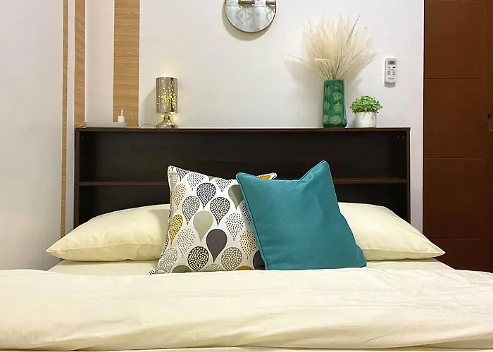 Althea's Cozy - In Pinas Apartamento Manila